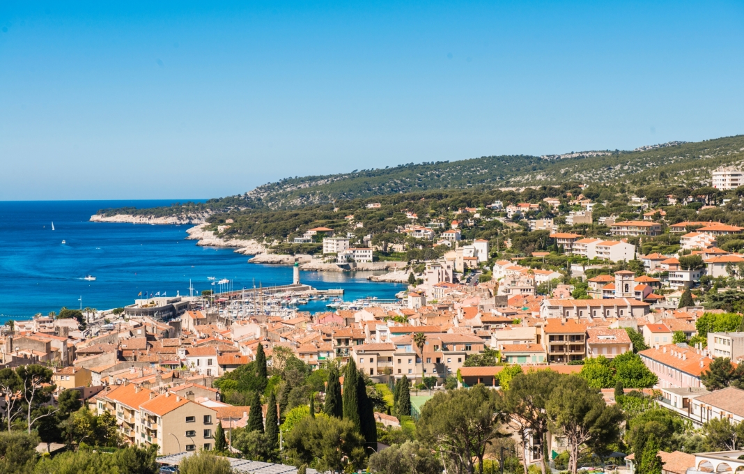 Cassis : avantages et inconvénients du viager occupé
