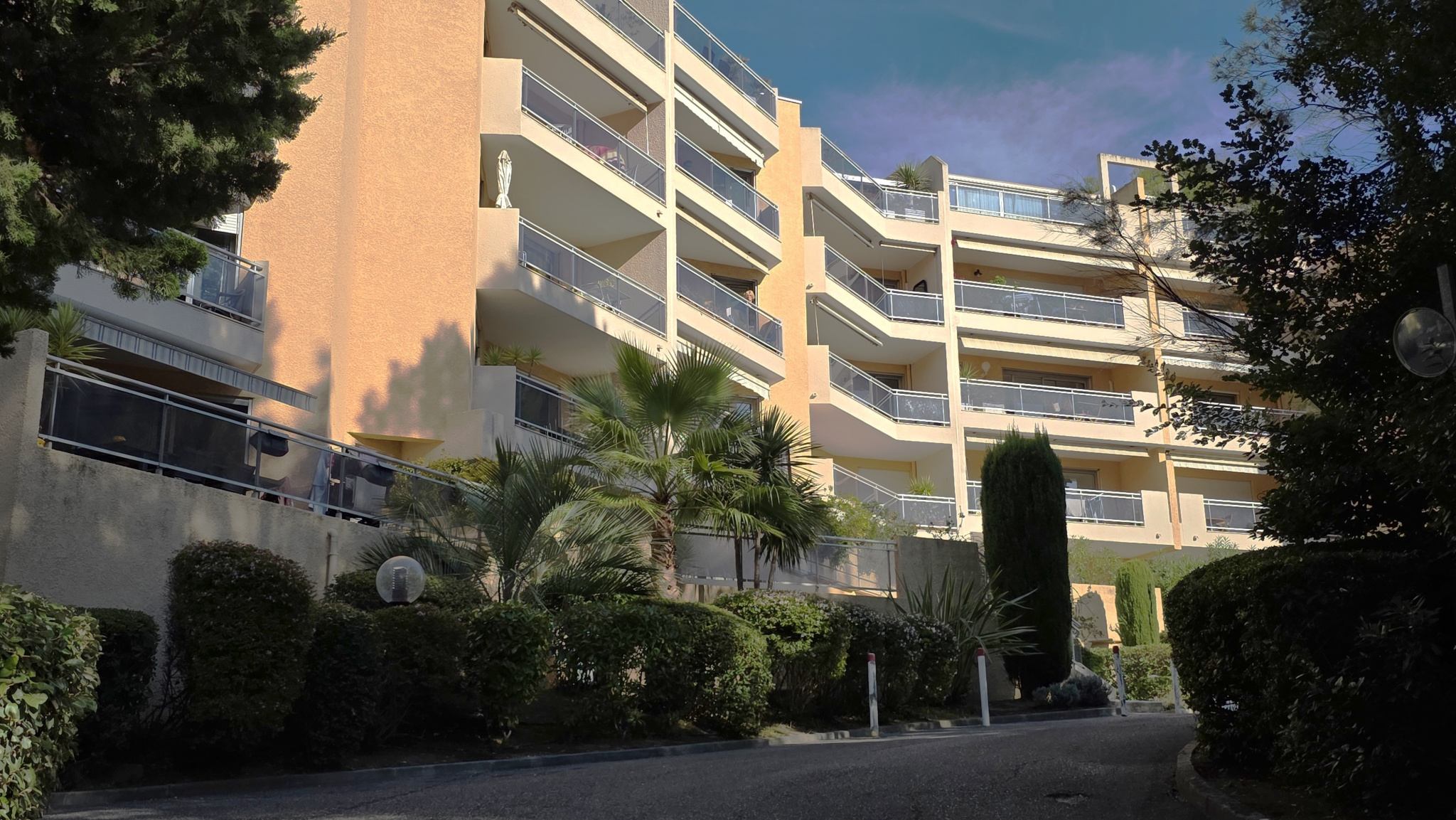2ef3d8bc